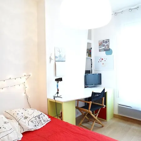 Apartment Nice Between Bastille And Pere Lachaise